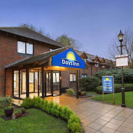 Days Inn Maidstone Exterior foto